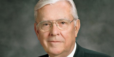 portrait of LDS leader M. Russell Ballard